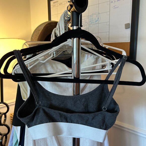 Brandy Melville Grey Bra Top - Picture 3 of 4